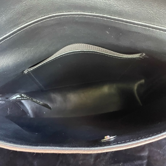 Fleutje crossbody bag handmade in Canada - Picture 5 of 8